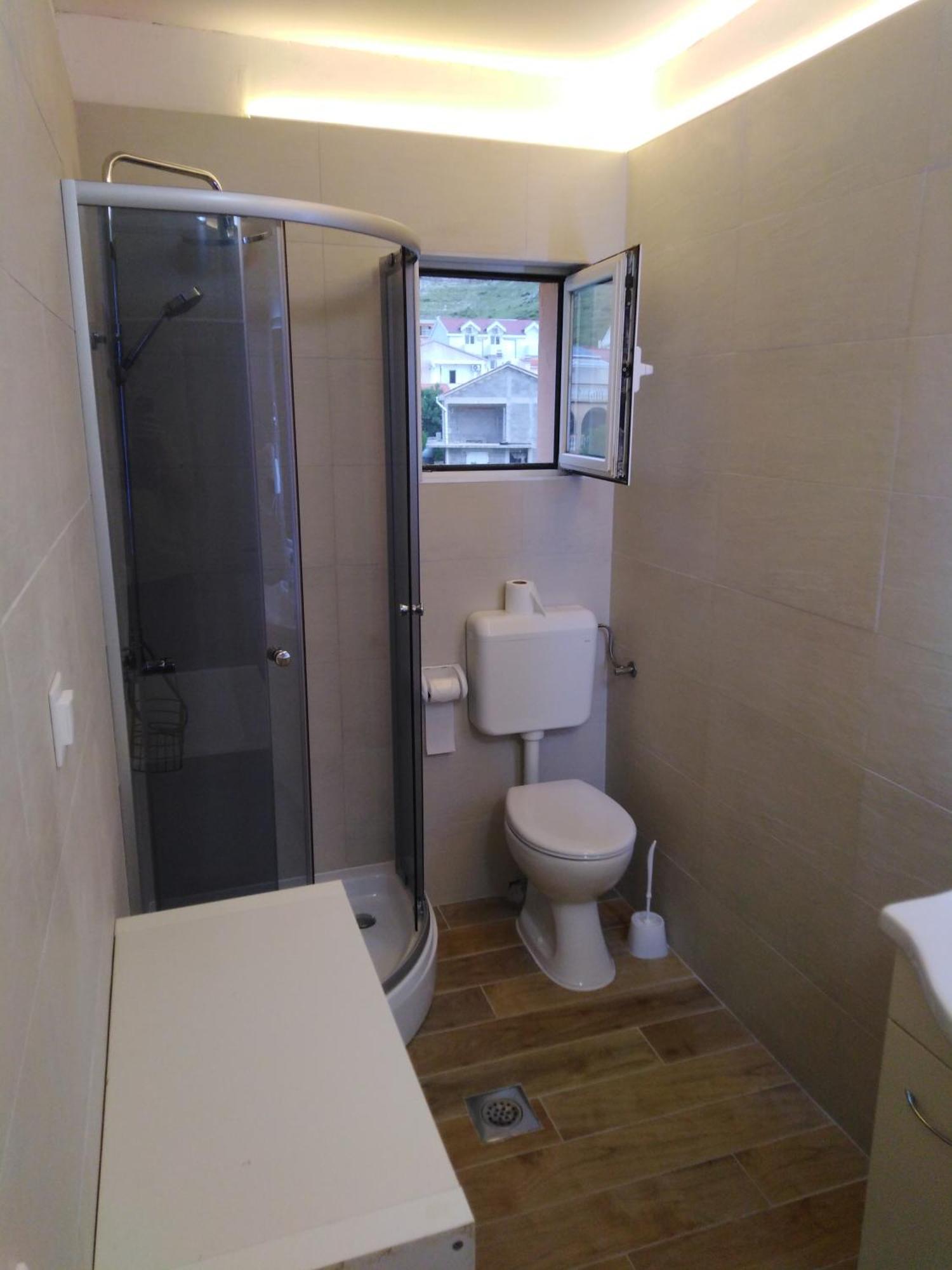 Tonino Apartments Паг Екстериор снимка