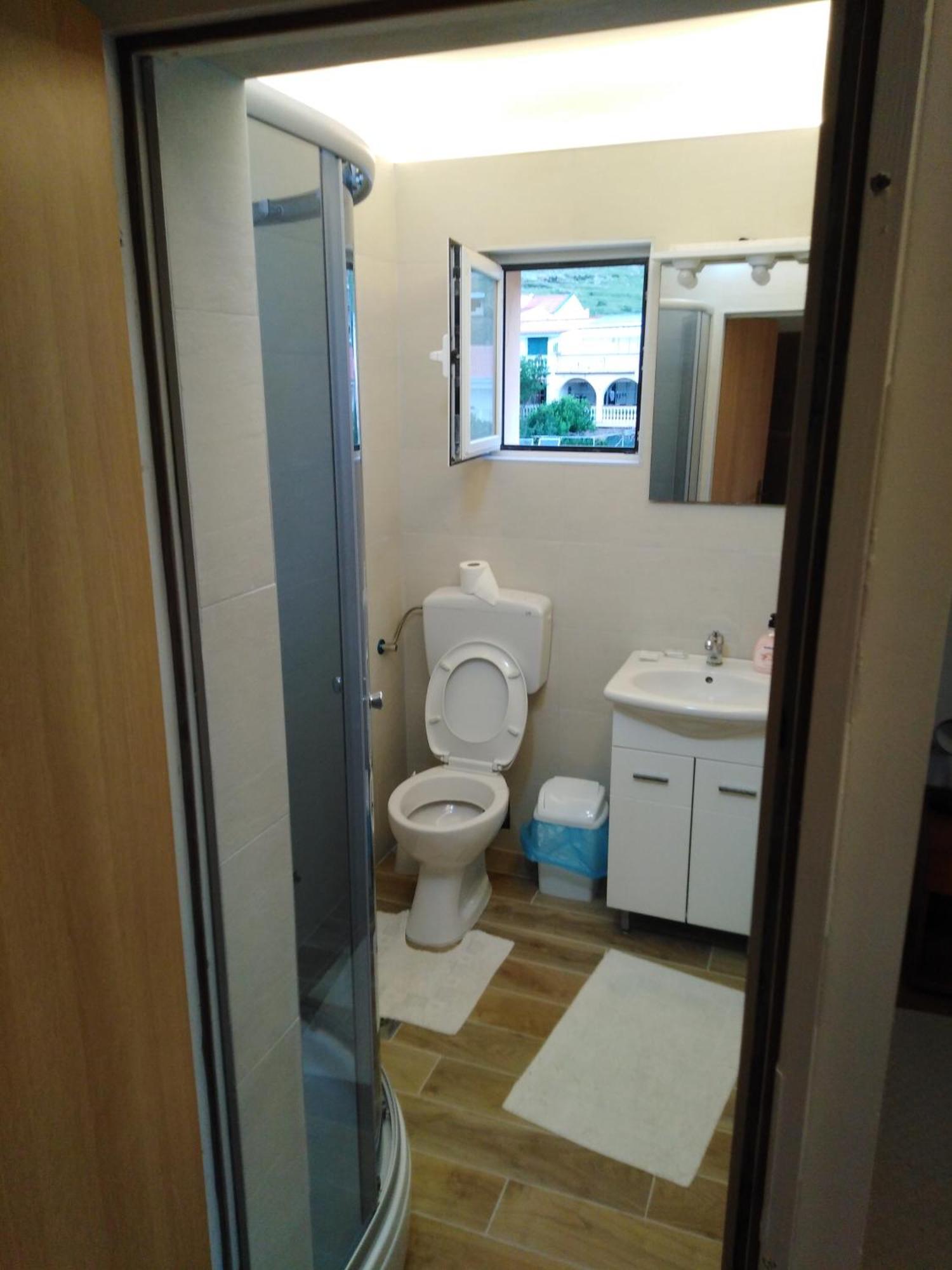 Tonino Apartments Паг Екстериор снимка