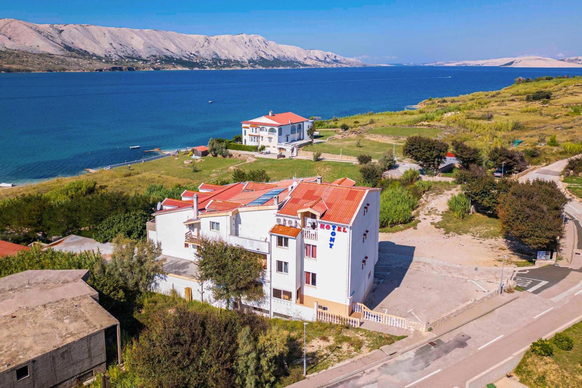 Tonino Apartments Паг Екстериор снимка