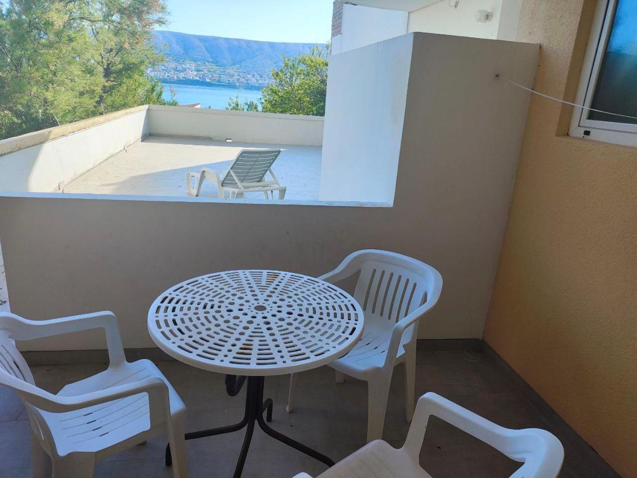 Tonino Apartments Паг Екстериор снимка
